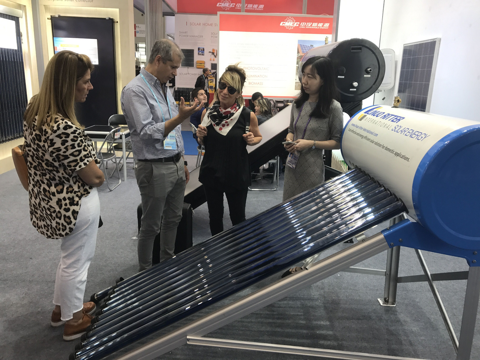 170418 力諾瑞特參展第121屆廣交會 新品上線打造太陽能綜合應用國家品牌3.jpg